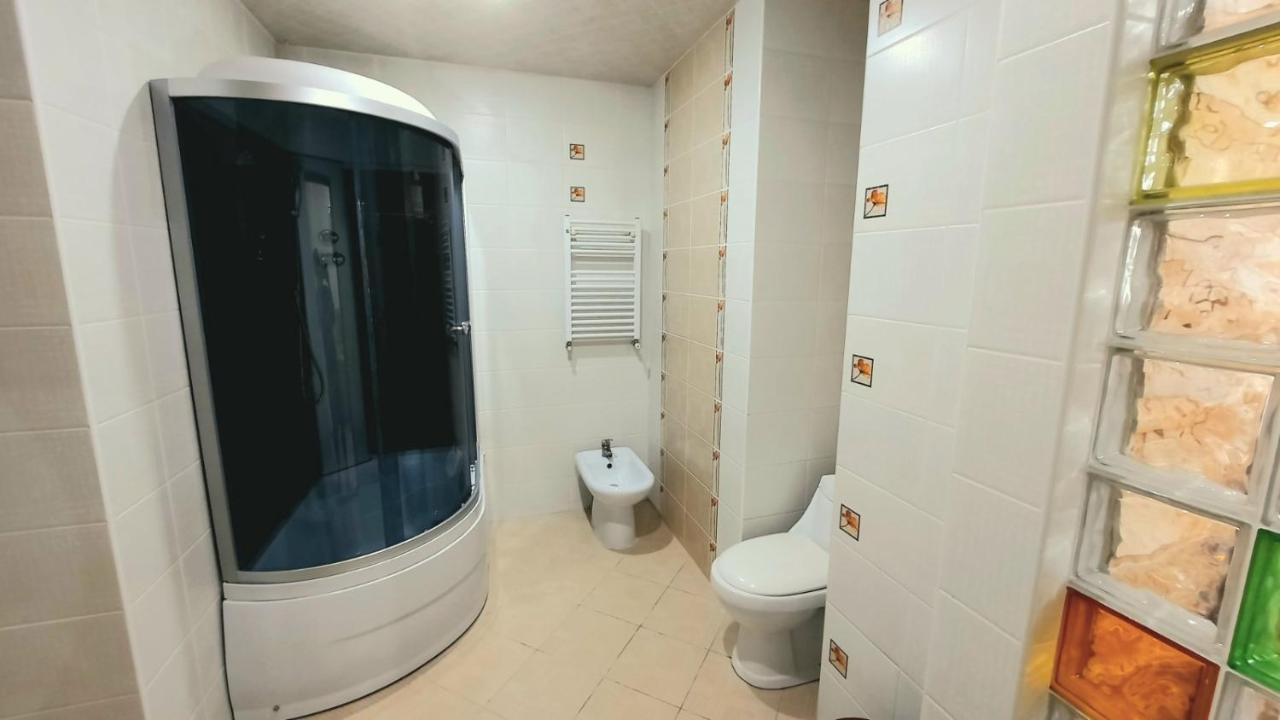 Elegance Apartment Chisinau Center Close To Stefan Cel Mare Ngoại thất bức ảnh